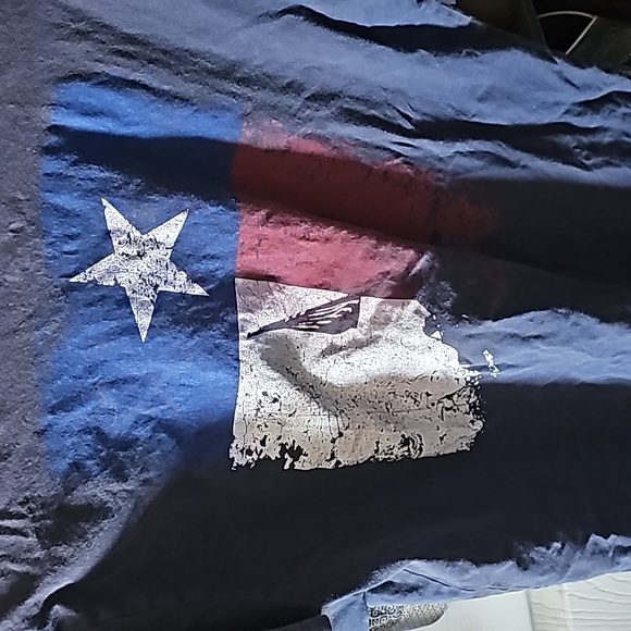 Shirt - Picture 2 of 2